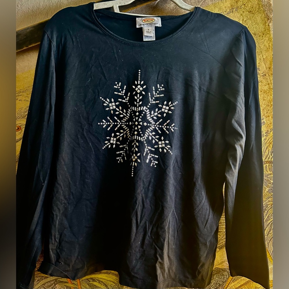 * Talbots Snowflake Embellished Long Sleeve Tee Top SZ Petite X EUC *